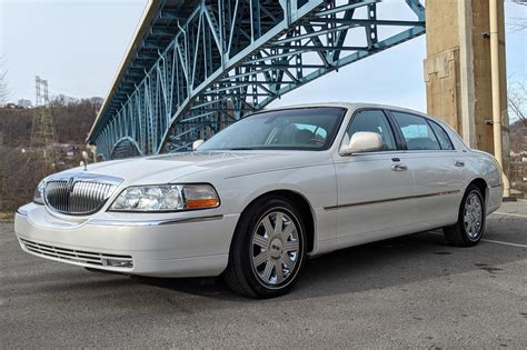 2003 lincoln town car cartier l|2003 lincoln town car cartier for sale.